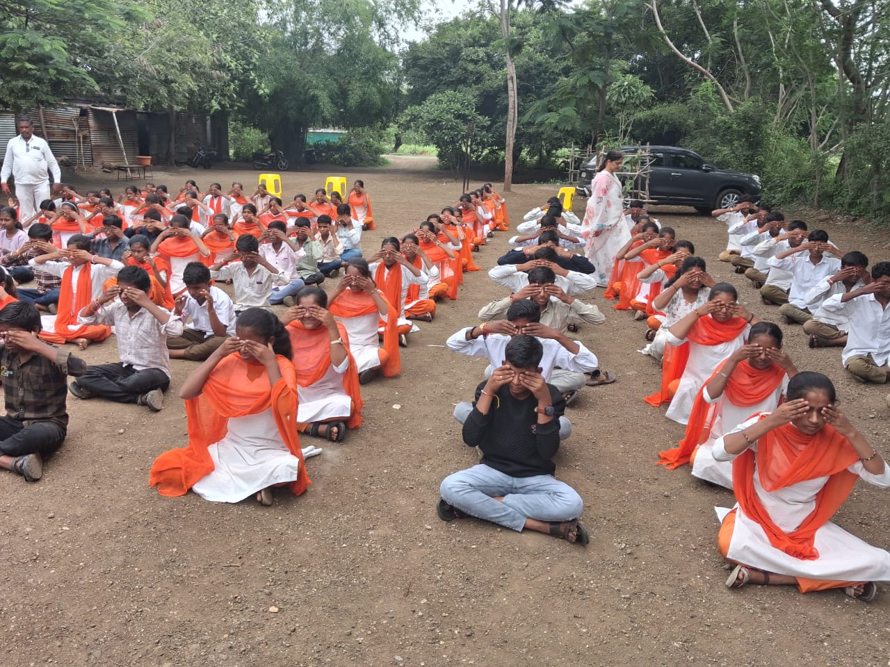 सकाळचे योगासन व भ्रामरी प्राणायाम शिबीर